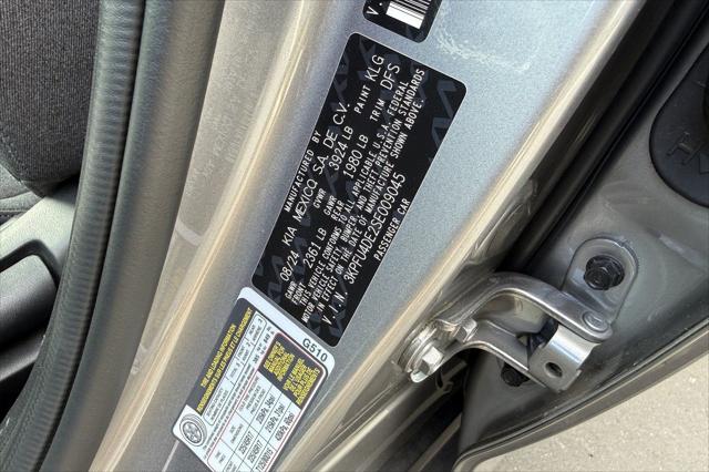 2025 Kia K4 EX