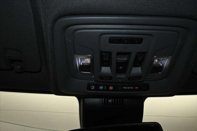 2026 GMC Sierra 2500HD Crew Cab, Standard Bed, SLT, 4WD