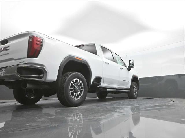 2026 GMC Sierra 2500HD Crew Cab, Standard Bed, SLT, 4WD