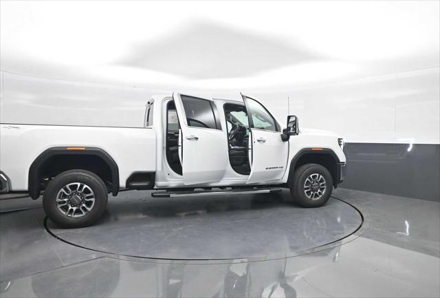 2026 GMC Sierra 2500HD Crew Cab, Standard Bed, SLT, 4WD