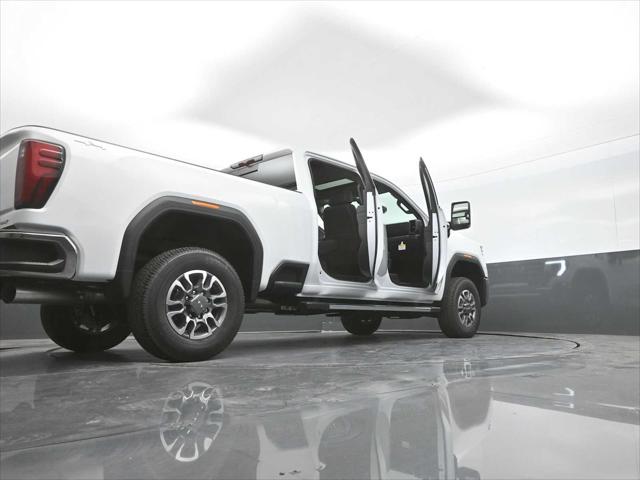 2026 GMC Sierra 2500HD Crew Cab, Standard Bed, SLT, 4WD