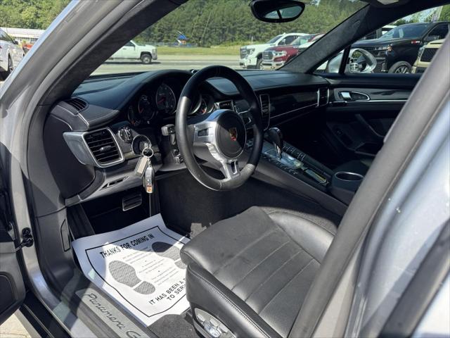 2016 Porsche Panamera GTS