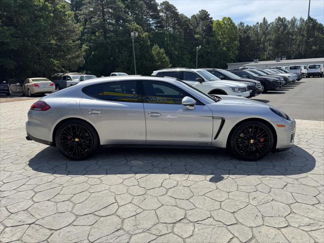 2016 Porsche Panamera GTS