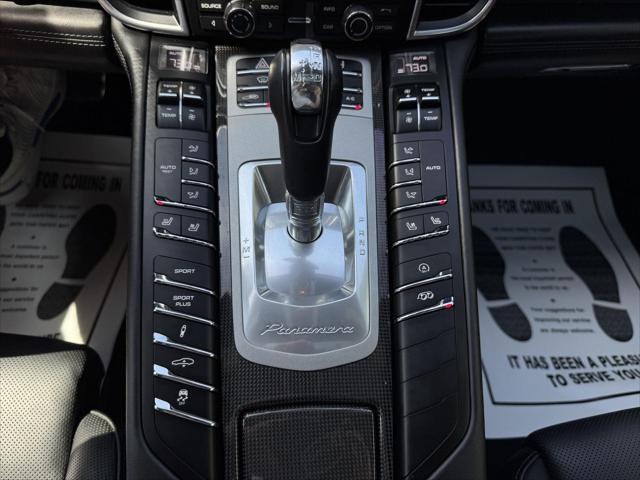 2016 Porsche Panamera GTS
