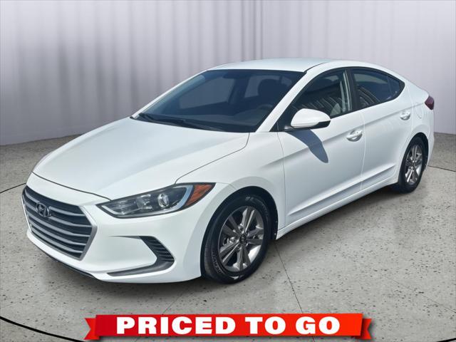 2017 Hyundai Elantra SE for sale in Topeka, KS