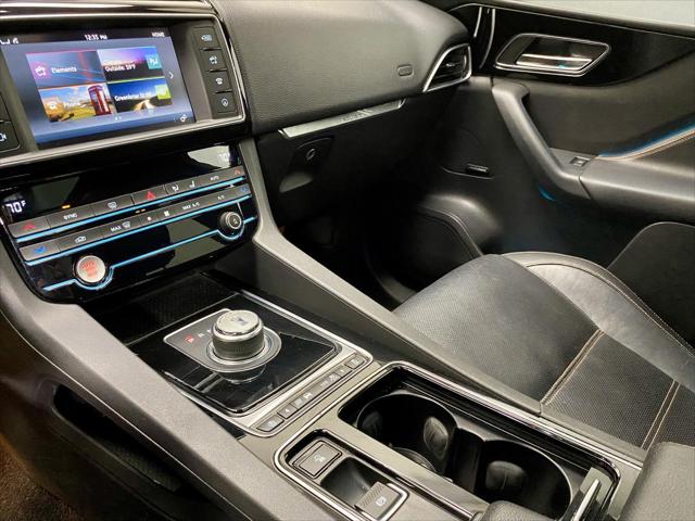 2018 Jaguar F-PACE 25t Prestige