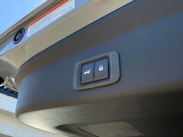 2026 Mitsubishi Outlander PHEV SE S-AWC