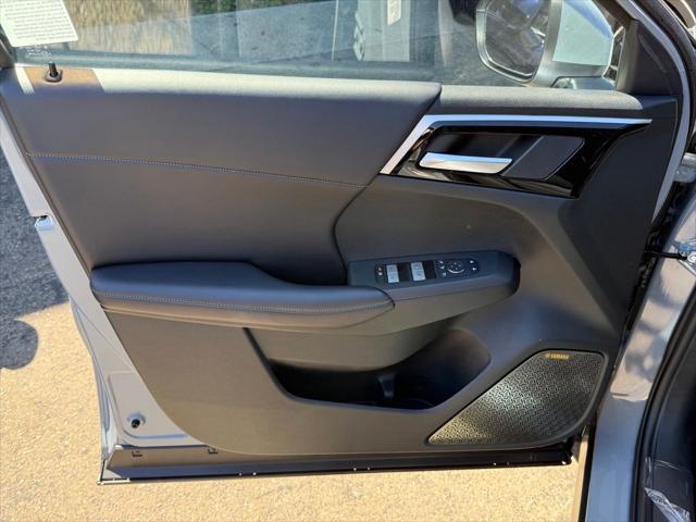 2026 Mitsubishi Outlander PHEV SE S-AWC