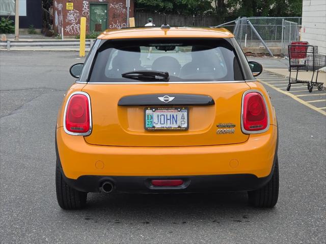 2016 MINI Hardtop Cooper