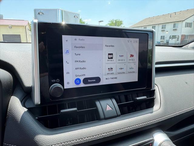 2023 Toyota RAV4 Hybrid LE