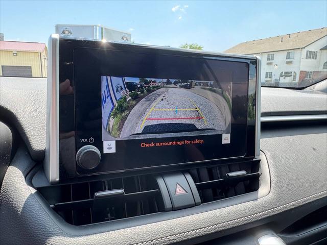 2023 Toyota RAV4 Hybrid LE