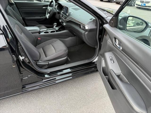 2024 Nissan Altima SV FWD