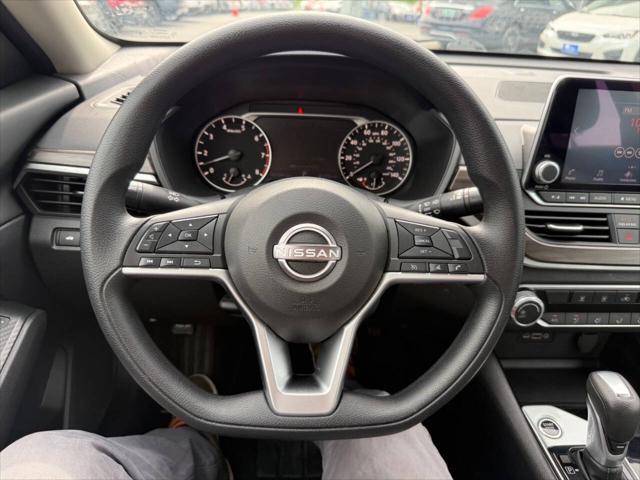 2024 Nissan Altima SV FWD