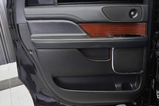 2022 Lincoln Navigator Standard L
