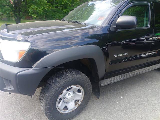 2015 Toyota Tacoma Base 4x4 4dr Access Cab 6.1 ft SB 5M
