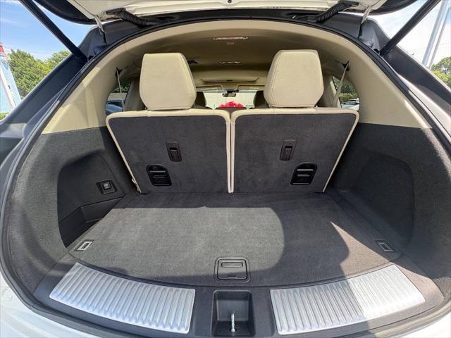 2017 Acura MDX w/Technology Package