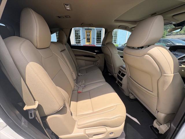 2017 Acura MDX w/Technology Package