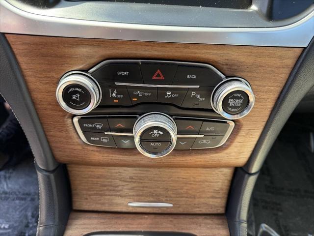 2015 Chrysler 300 Platinum AWD
