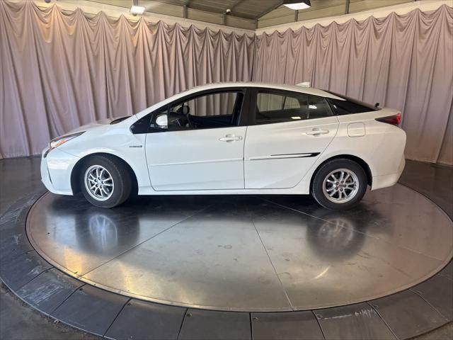 2016 Toyota Prius Three