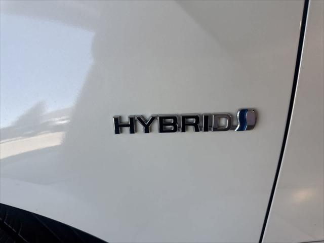 2016 Toyota Prius Three