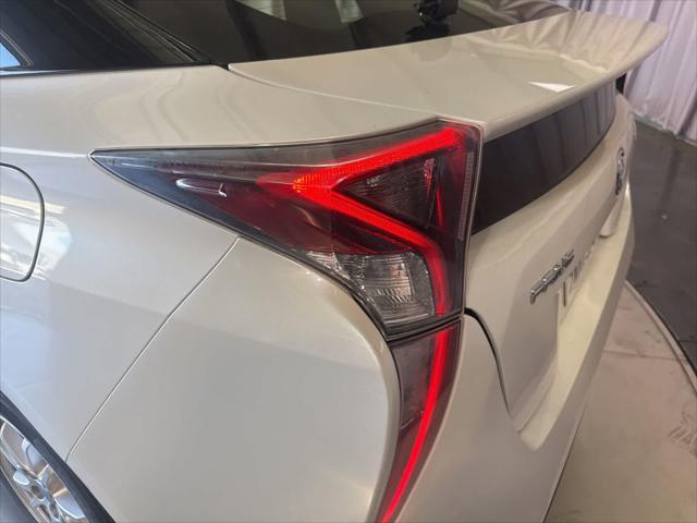 2016 Toyota Prius Three