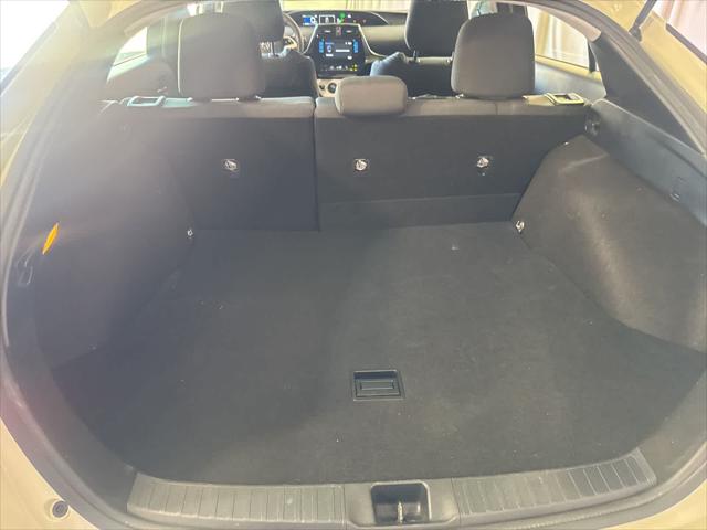 2016 Toyota Prius Three