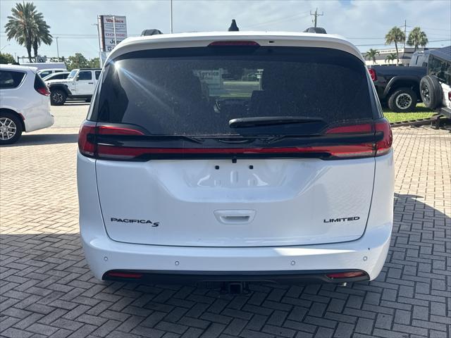 2027 Chrysler Pacifica Limited