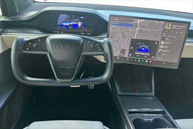 2023 Tesla Model X Plaid Tri Motor All-Wheel Drive