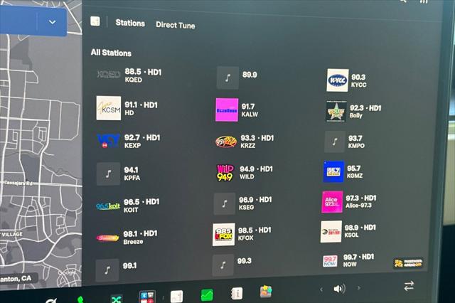 2023 Tesla Model X Plaid Tri Motor All-Wheel Drive