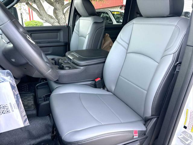 2026 Ram 3500 Tradesman/Big Horn