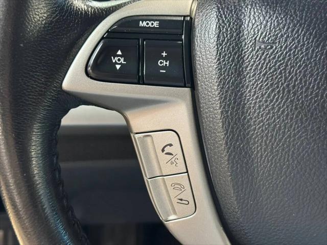 2011 Honda Accord 2dr I4 Auto EX-L