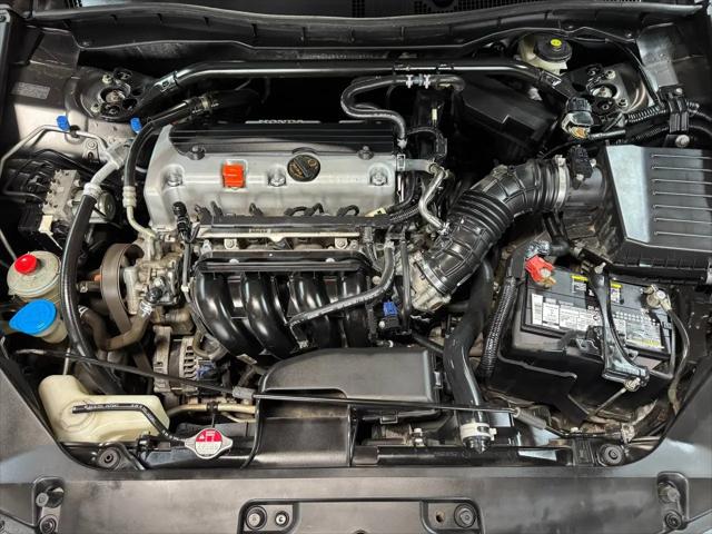 2011 Honda Accord 2dr I4 Auto EX-L