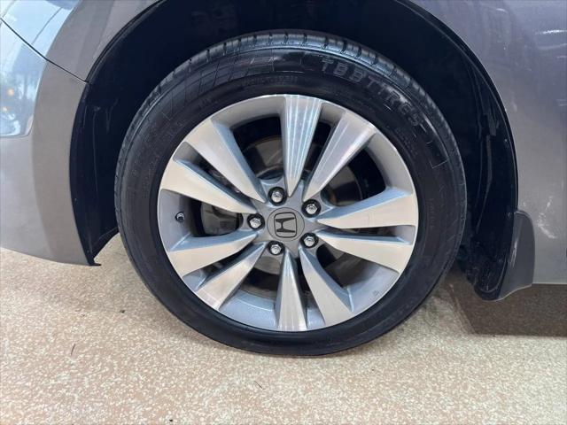 2011 Honda Accord 2dr I4 Auto EX-L