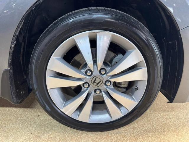 2011 Honda Accord 2dr I4 Auto EX-L