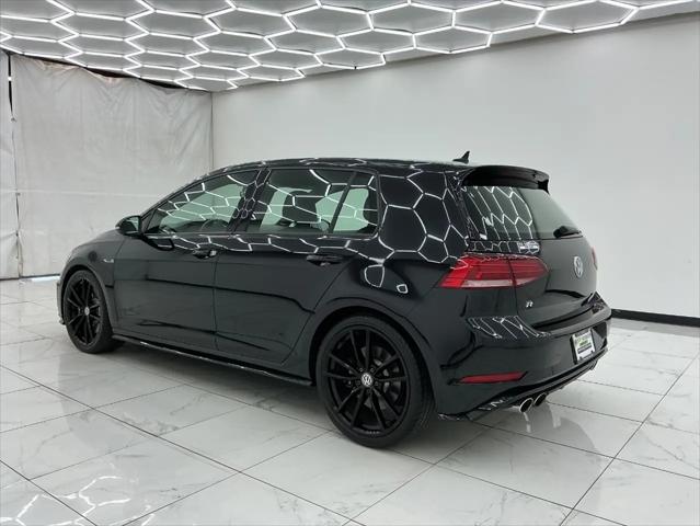 2019 Volkswagen Golf R 2.0T w/DCC & Navigation