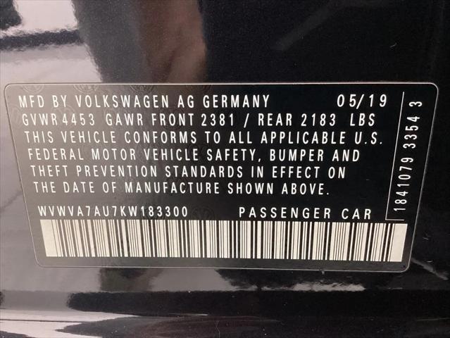 2019 Volkswagen Golf R 2.0T w/DCC & Navigation