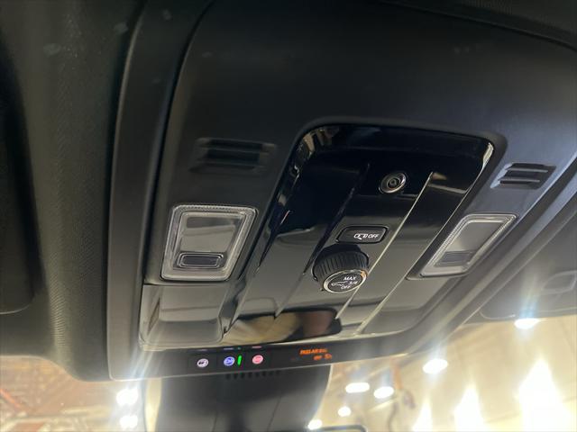 2026 Chevrolet Suburban LT, 4WD