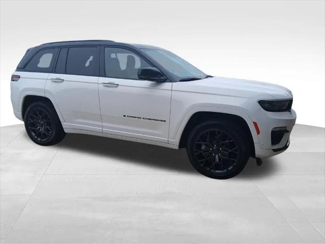 2025 Jeep Grand Cherokee Summit Reserve 4x4 for sale in Ottawa, IL