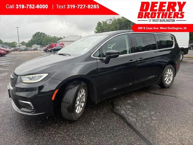 2024 Chrysler Pacifica Touring L for sale in West Burlington, IA
