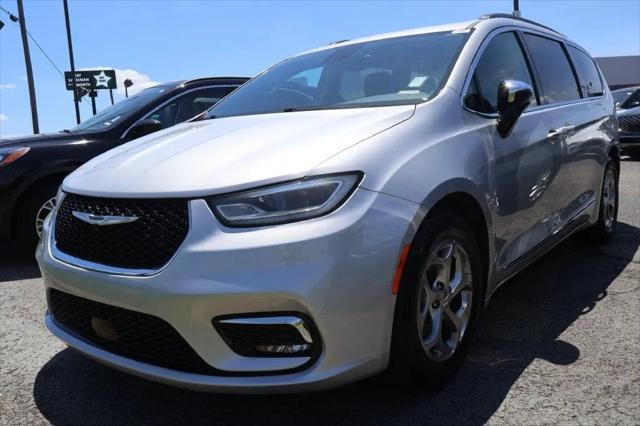 2023 Chrysler Pacifica Limited for sale in Louisville, KY