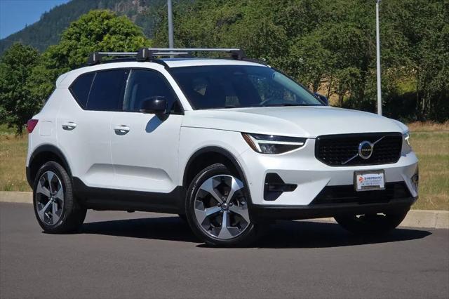 2023 Volvo XC40 B5 Ultimate Dark Theme for sale in Eugene, OR