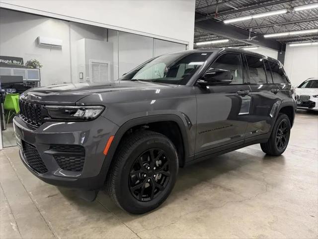 2024 Jeep Grand Cherokee Altitude X 4x4 for sale in Blaine, MN