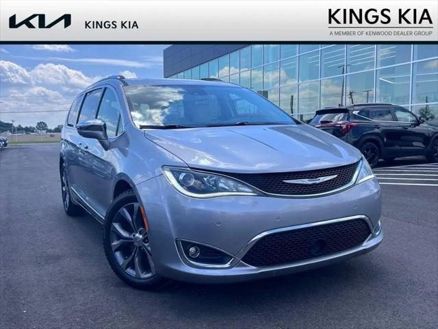 2019 Chrysler Pacifica Limited for sale in Cin, OH