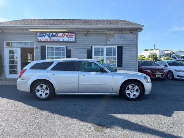 2005 Dodge Magnum SE for sale in Waynesboro, VA