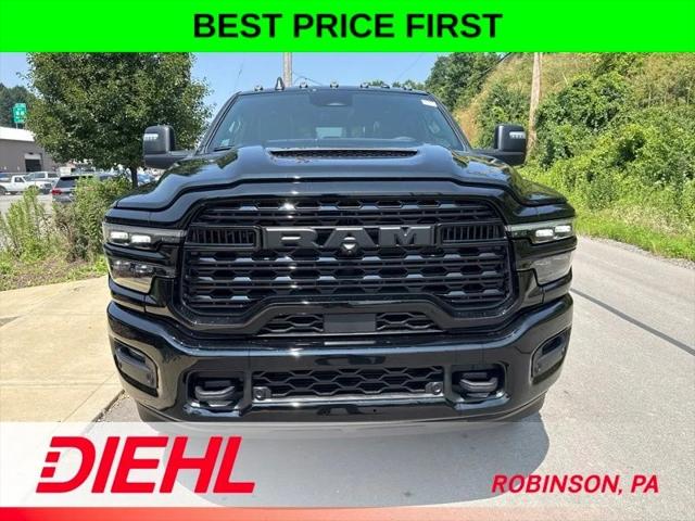 2026 RAM 3500 RAM 3500 LIMITED MEGA CAB 4X4 64 BOX