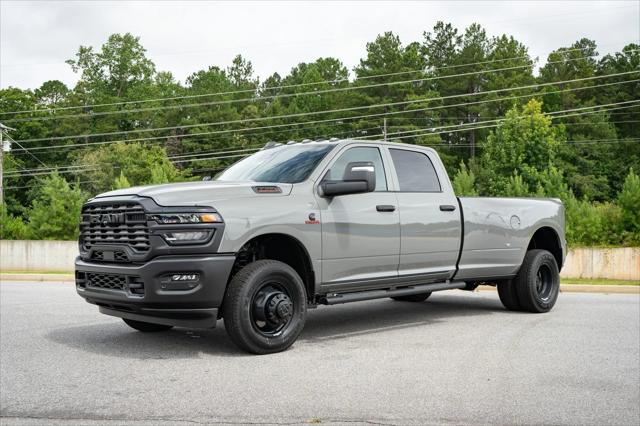 2026 RAM Ram 3500 RAM 3500 TRADESMAN CREW CAB 4X4 8 BOX