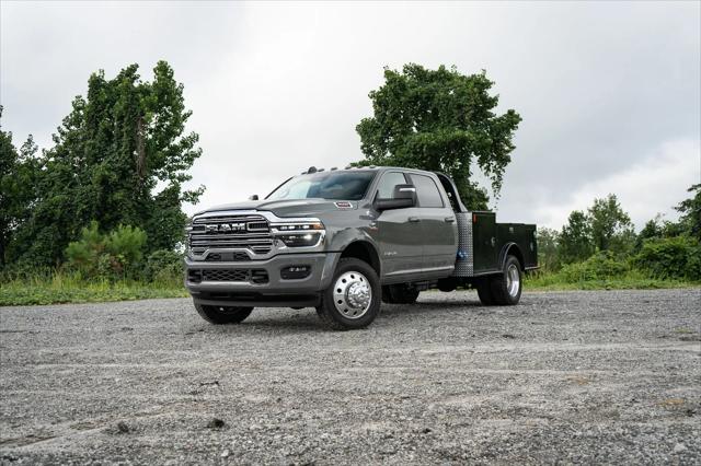 2026 RAM 4500 Chassis RAM 4500 BIG HORN CHASSIS CREW CAB 4X4 60 CA