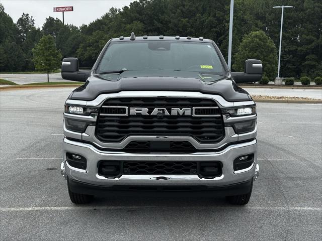 2026 RAM Ram 3500 RAM 3500 TRADESMAN CREW CAB 4X4 8 BOX