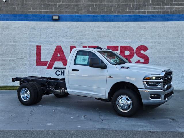 2026 RAM 3500 Chassis RAM 3500 TRADESMAN CHASSIS REGULAR CAB 4X4 60 CA