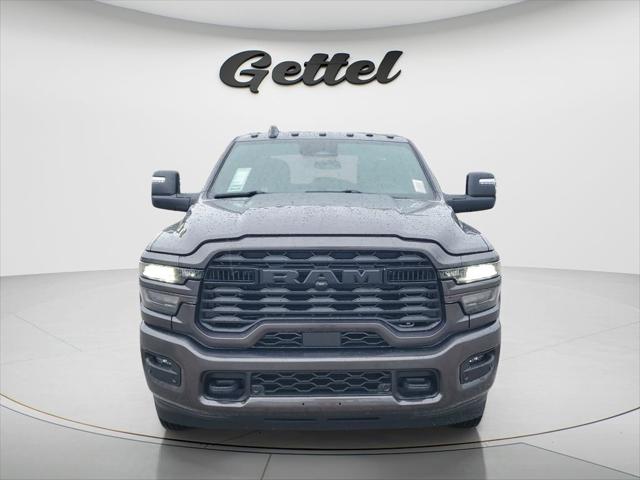 2026 RAM 3500 RAM 3500 BIG HORN CREW CAB 4X4 8 BOX